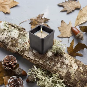 Scented Candle in Square Glass Bottle with Bamboo Lid, Oakmoss & Amber Scent - Image 6